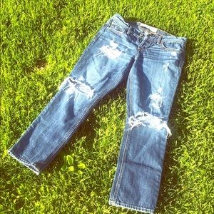 Abercrombie & Fitch Cropped Jeans